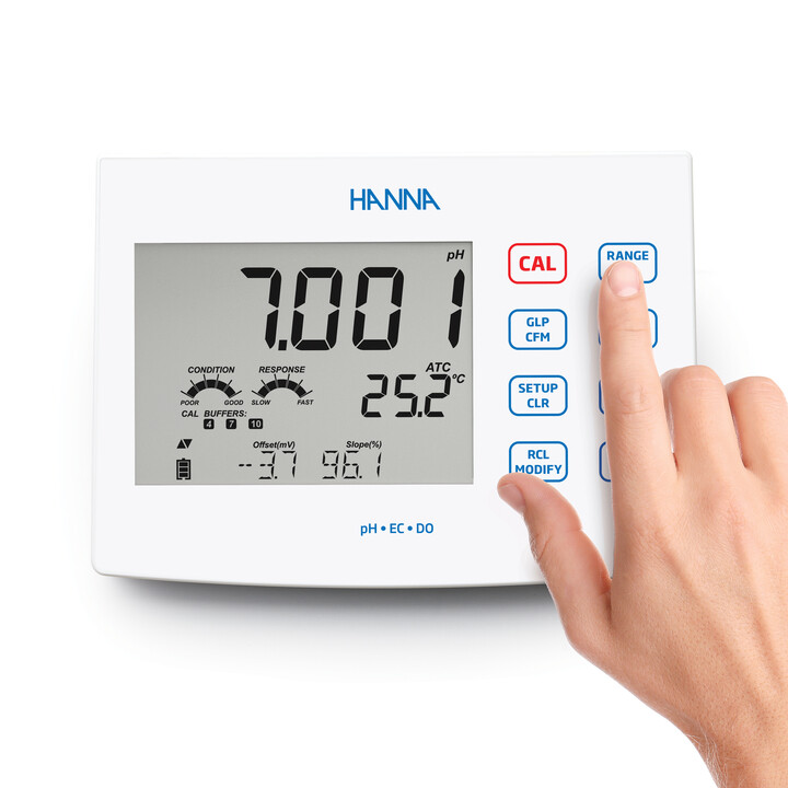 HI 2600-01 操作画面